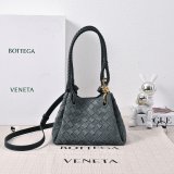 TOP Bottega Veneta small Parachute bag suede