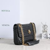TOP Bottega Veneta Women Madison HANDBAG 876648