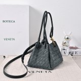 TOP Bottega Veneta small Parachute bag suede